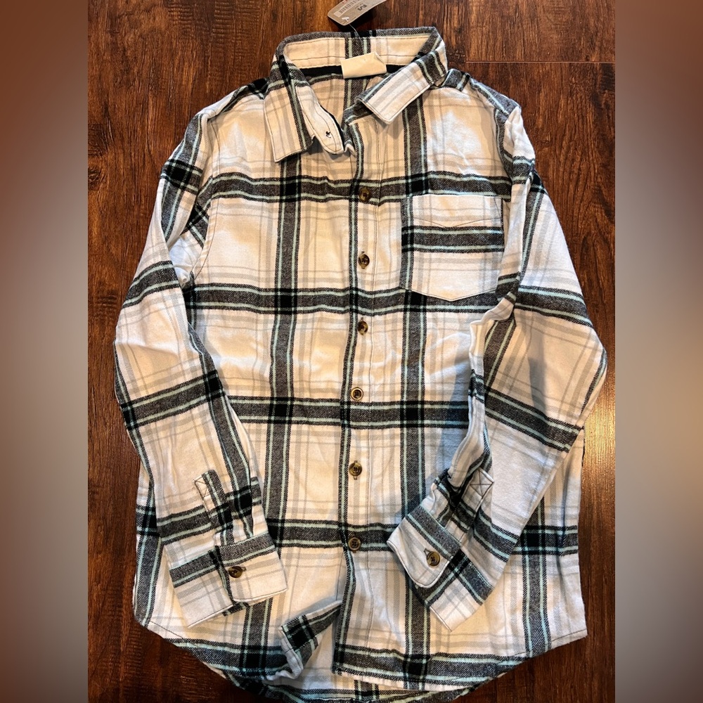 Crazy 8 Black and White Plaid Button Down Shirt